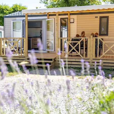 Camping RCN La Bastide en Ardèche Hotel Sampzon Kamer foto
