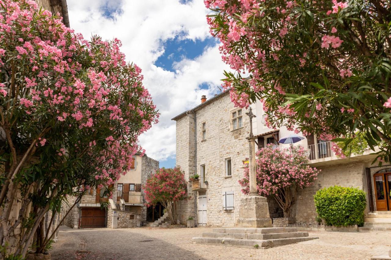 Camping Rcn La Bastide En Ardèche Sampzon